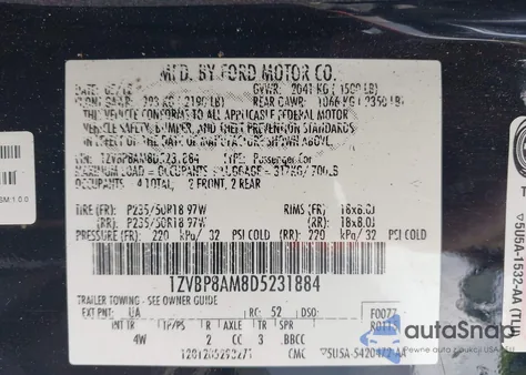 2013 Ford Mustang V6 Premium from USA, damaged, VIN 1ZVBP8AM8D5231884